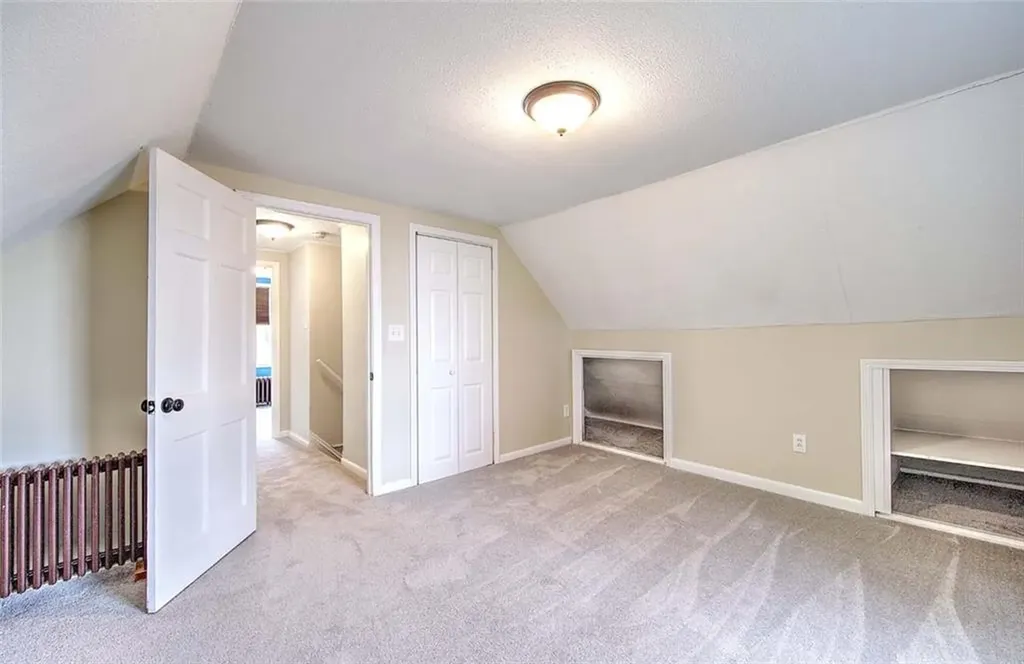 31 Columbus Avenue North Providence RI 02911