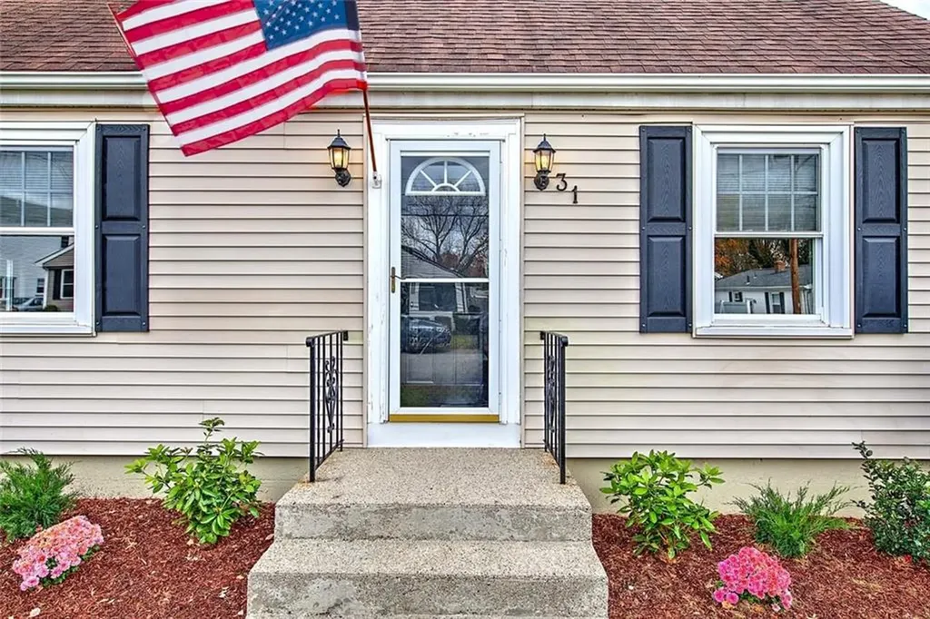 31 Columbus Avenue North Providence RI 02911