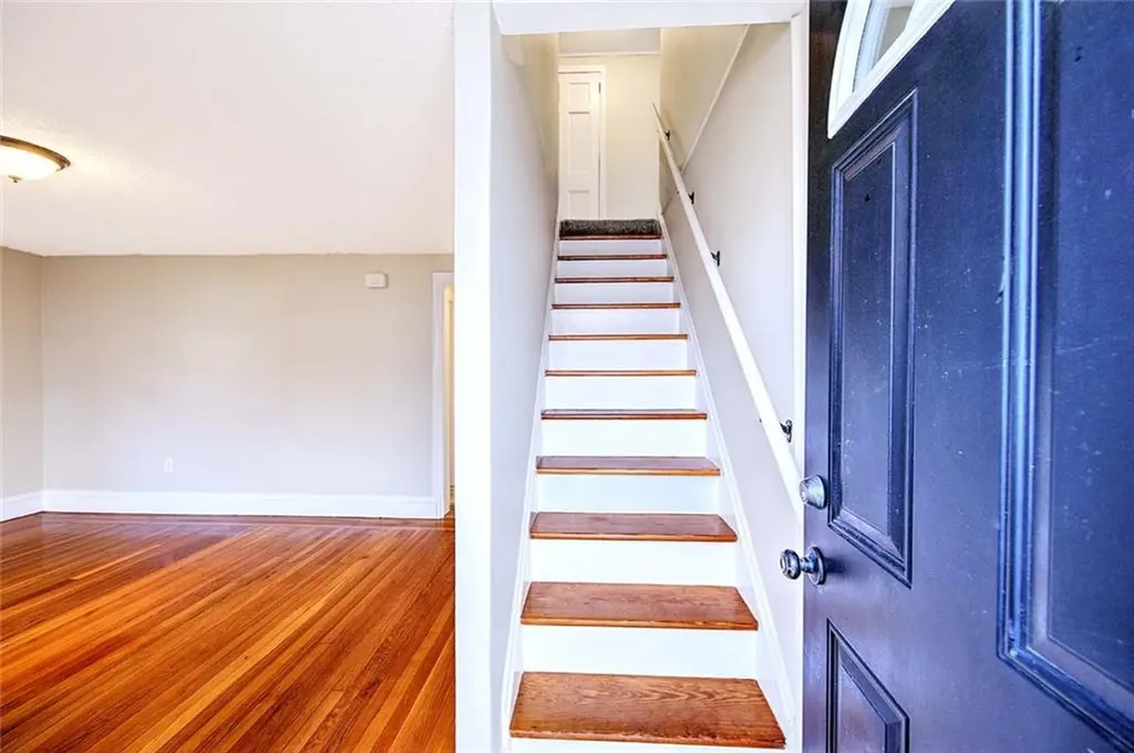 31 Columbus Avenue North Providence RI 02911