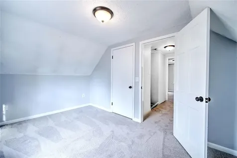 31 Columbus Avenue North Providence RI 02911