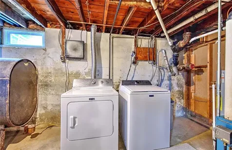 31 Columbus Avenue North Providence RI 02911