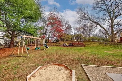 31 Columbus Avenue North Providence RI 02911