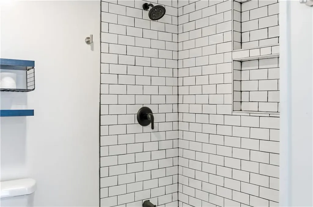 123 Payton Avenue Warwick RI 02889