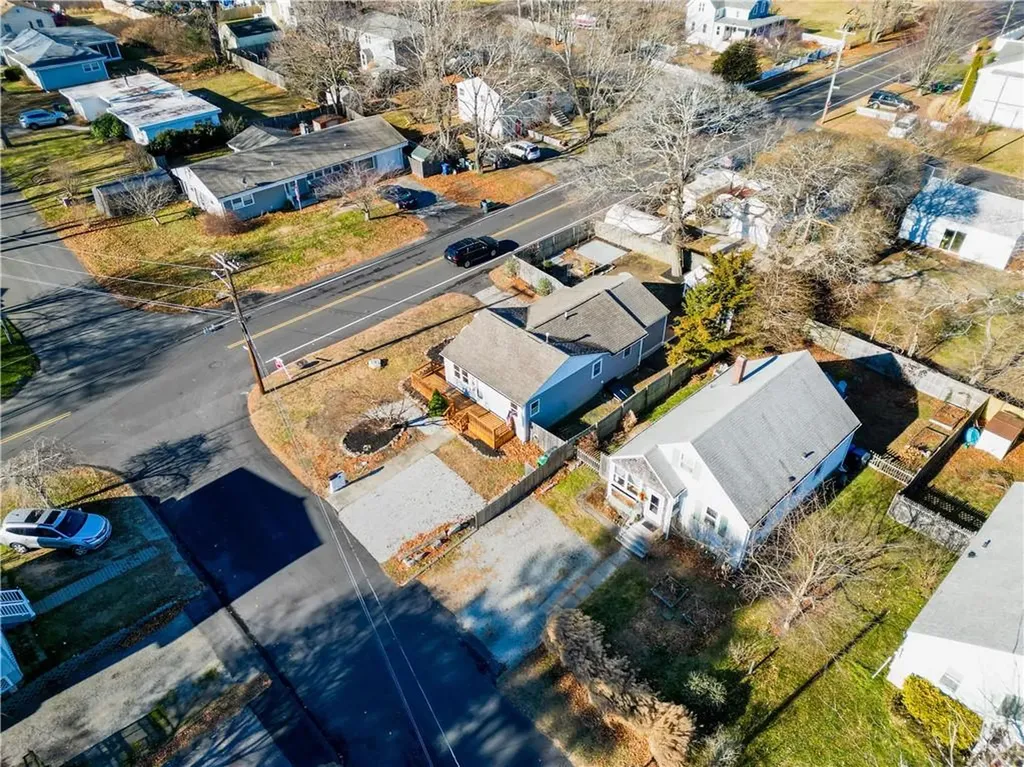 123 Payton Avenue Warwick RI 02889