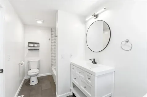 123 Payton Avenue Warwick RI 02889