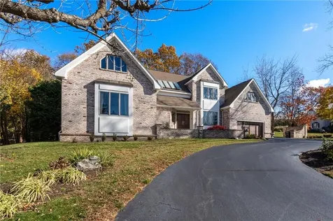 7 Oak Tree Lane Cranston RI 02920