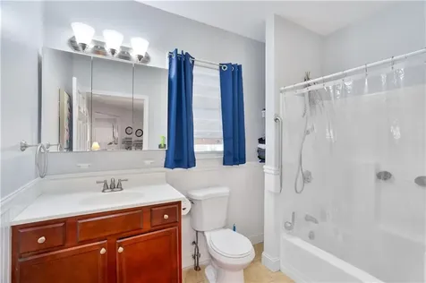 82 Charles Street Bristol RI 02809