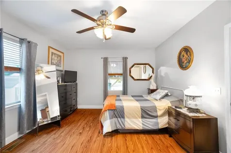 82 Charles Street Bristol RI 02809