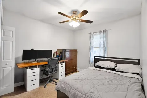 82 Charles Street Bristol RI 02809