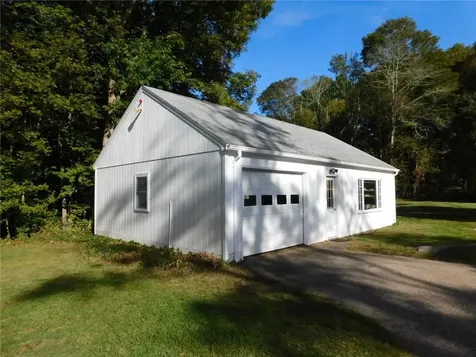 960 Main Street Hopkinton RI 02832