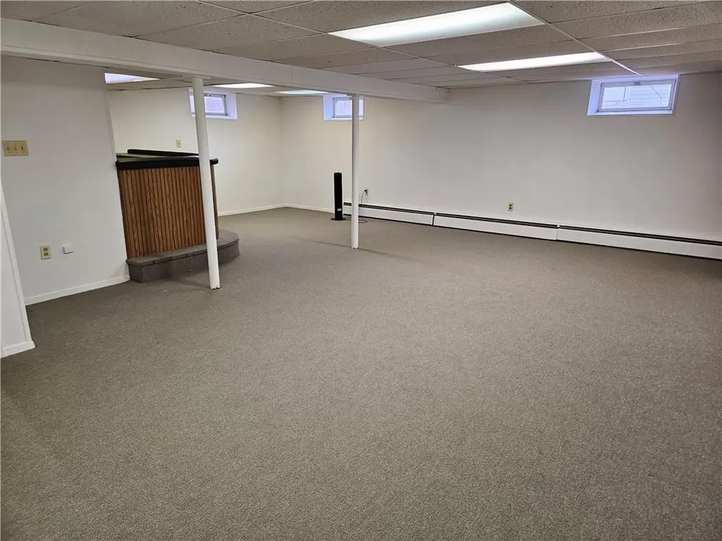 39 Damon Avenue Warwick RI 02889