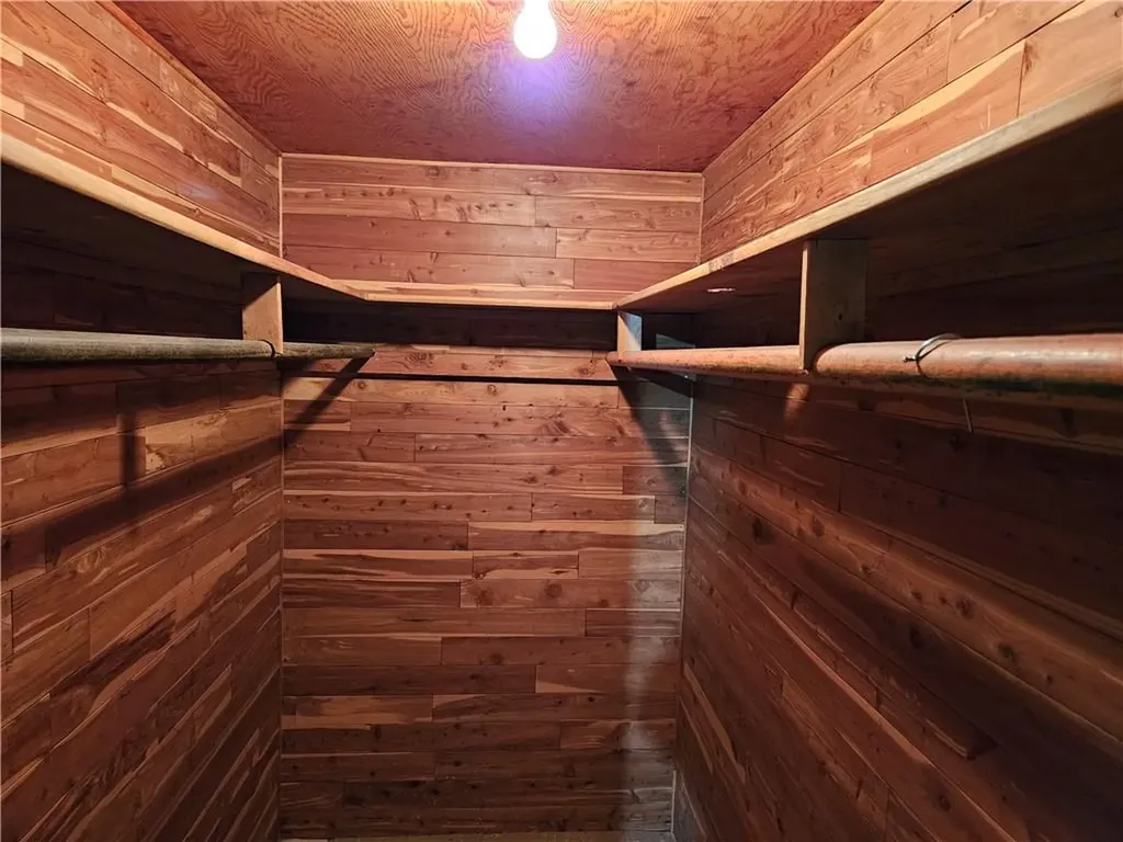 39 Damon Avenue Warwick RI 02889