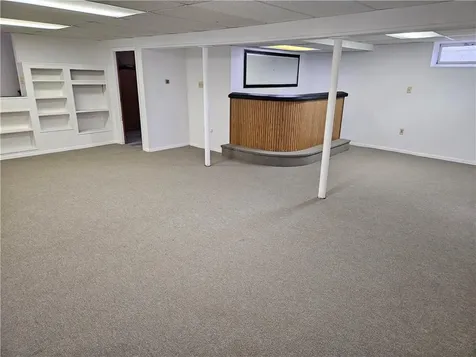 39 Damon Avenue Warwick RI 02889