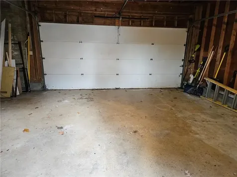 39 Damon Avenue Warwick RI 02889