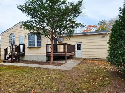 39 Damon Avenue Warwick RI 02889