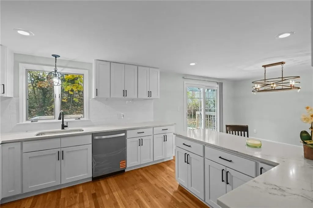 155 Birkshire Drive Warwick RI 02886