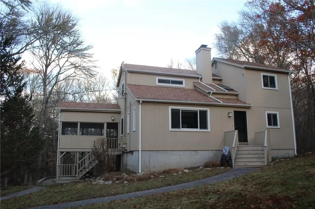 129 Peckham Hollow Road Charlestown RI 02813