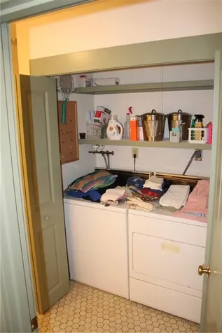 129 Peckham Hollow Road Charlestown RI 02813