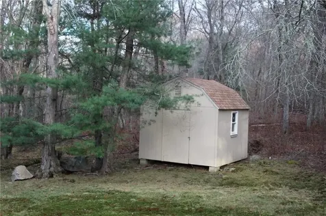 129 Peckham Hollow Road Charlestown RI 02813