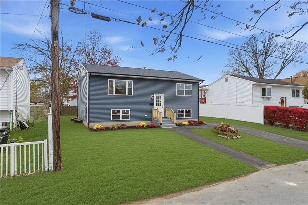 85 Alton Street Cranston RI 02910