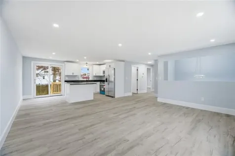 85 Alton Street Cranston RI 02910