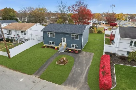 85 Alton Street Cranston RI 02910