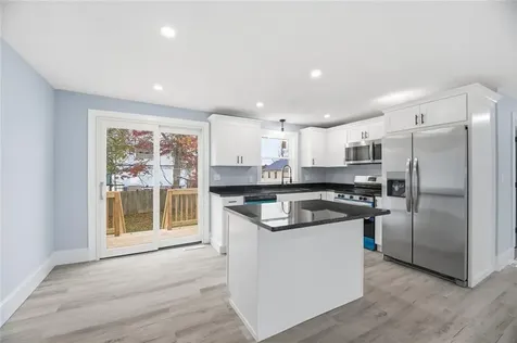 85 Alton Street Cranston RI 02910