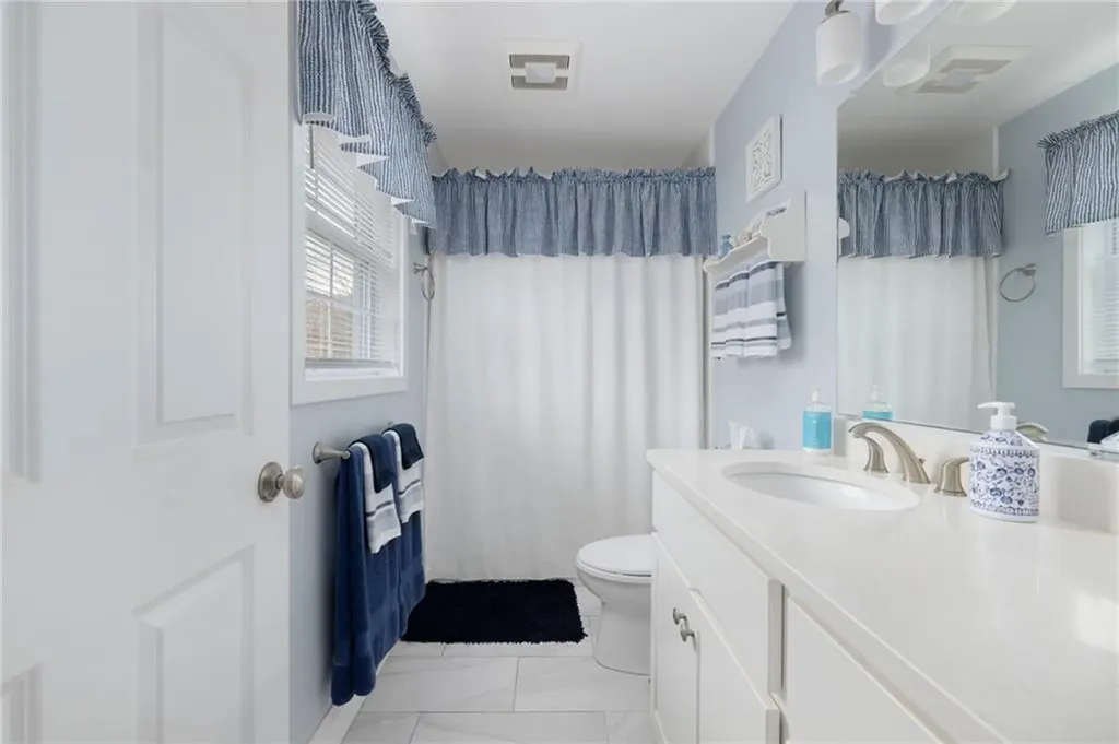 23 Clara Avenue Warwick RI 02889