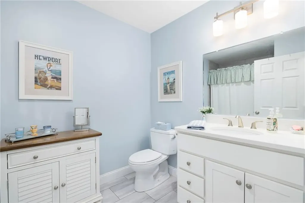 23 Clara Avenue Warwick RI 02889