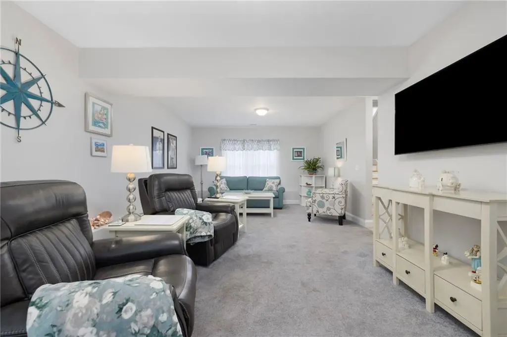 23 Clara Avenue Warwick RI 02889