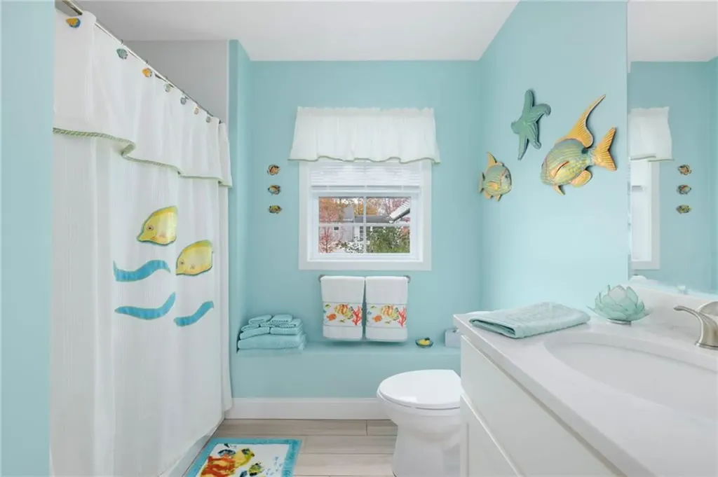 23 Clara Avenue Warwick RI 02889