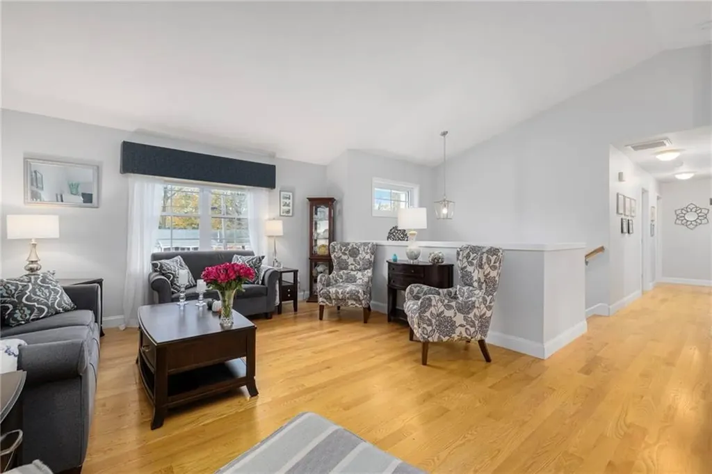 23 Clara Avenue Warwick RI 02889