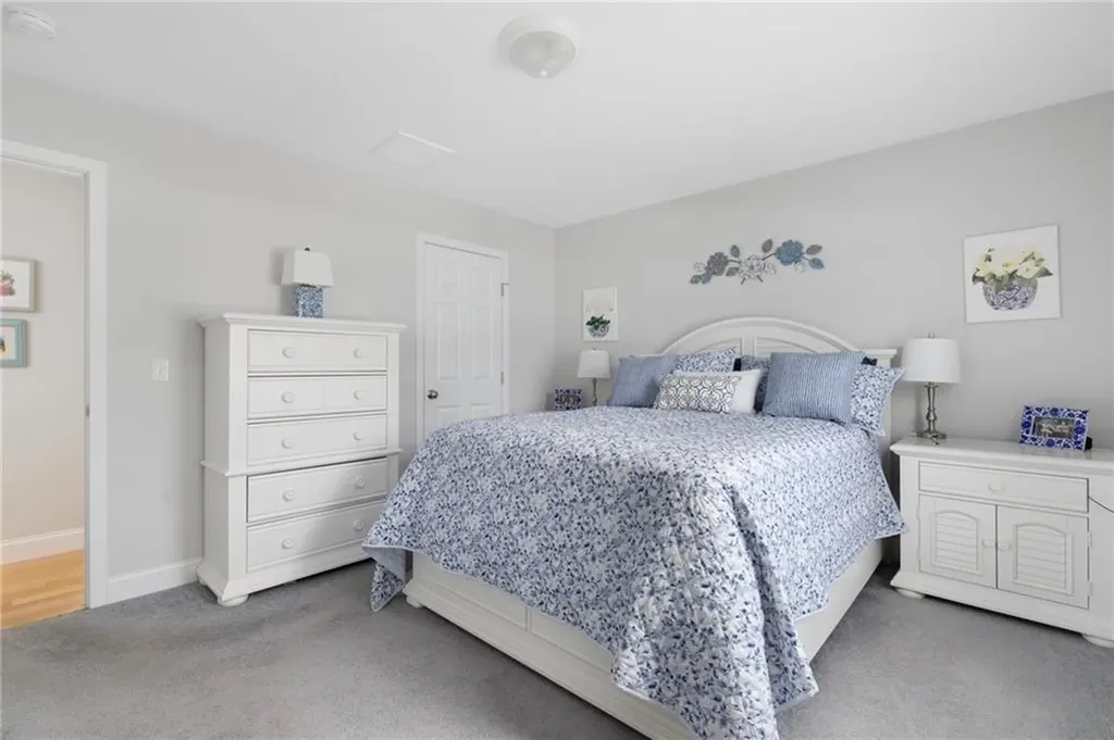 23 Clara Avenue Warwick RI 02889