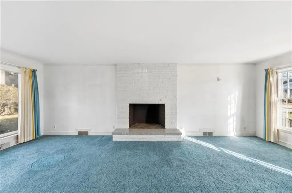 189 Summit Drive Cranston RI 02920