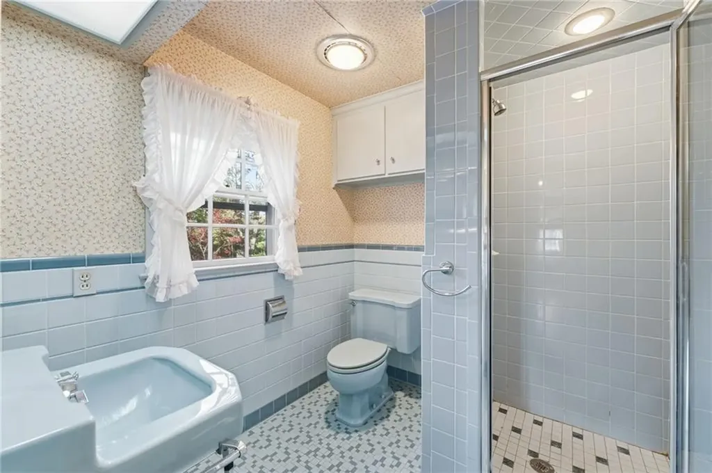 189 Summit Drive Cranston RI 02920