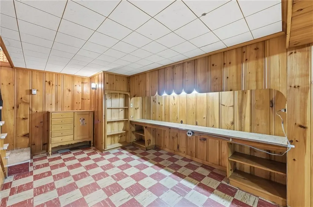 189 Summit Drive Cranston RI 02920