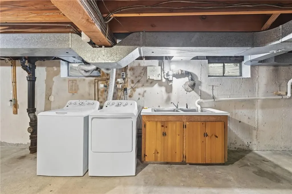 189 Summit Drive Cranston RI 02920