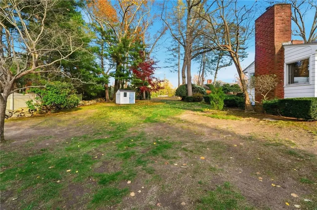 189 Summit Drive Cranston RI 02920