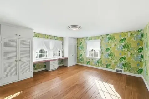 189 Summit Drive Cranston RI 02920