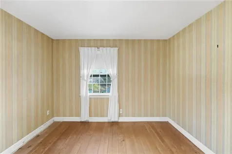 189 Summit Drive Cranston RI 02920