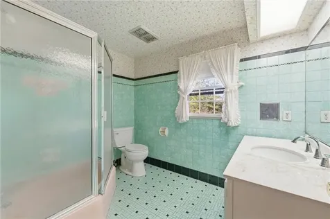 189 Summit Drive Cranston RI 02920