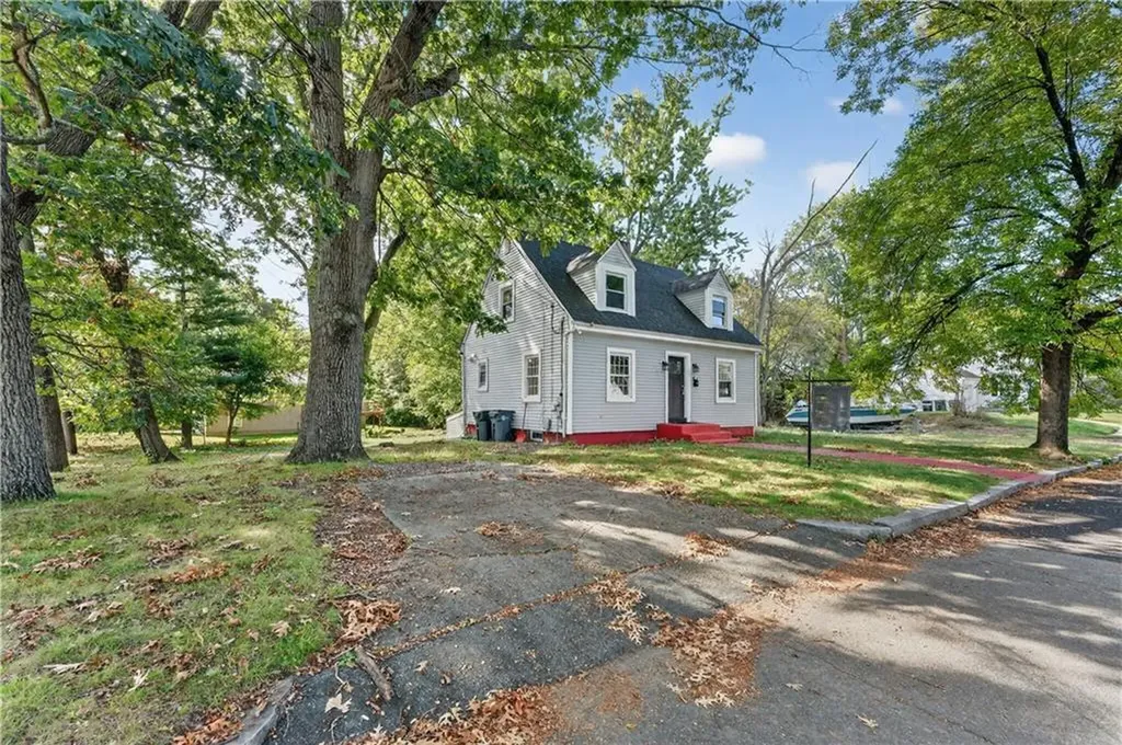 26 Westmore Street Providence RI 02910