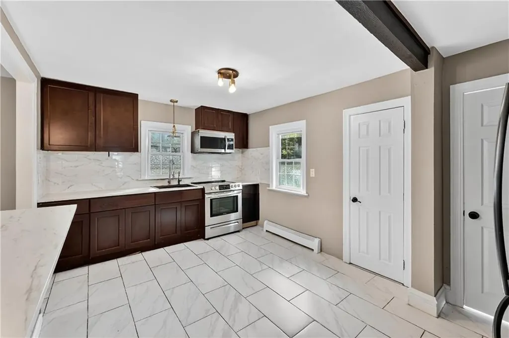 26 Westmore Street Providence RI 02910