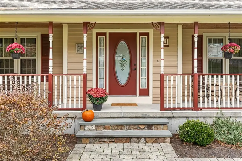 11 Southbury Road Cumberland RI 02864