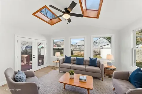 228 London Avenue Pawtucket RI 02861