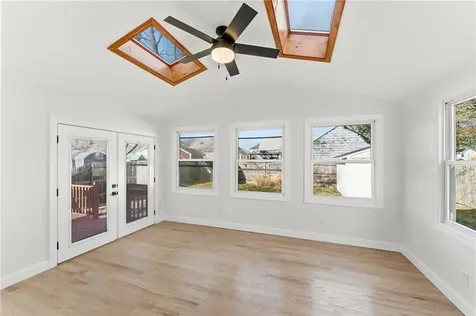 228 London Avenue Pawtucket RI 02861