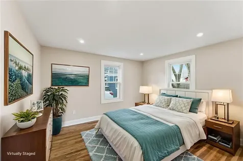 228 London Avenue Pawtucket RI 02861