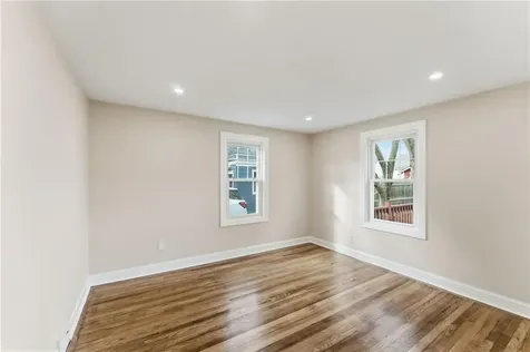 228 London Avenue Pawtucket RI 02861