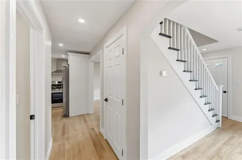 228 London Avenue Pawtucket RI 02861