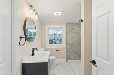 228 London Avenue Pawtucket RI 02861